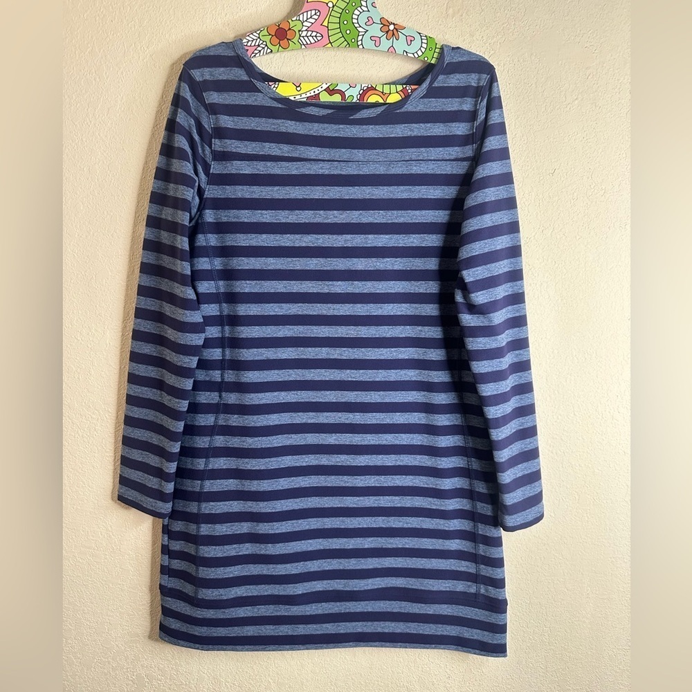 Carve Designs Talora Dress blues stripe size medium